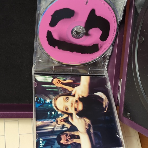3/$21 🎸 Garbage cd - Picture 3 of 3